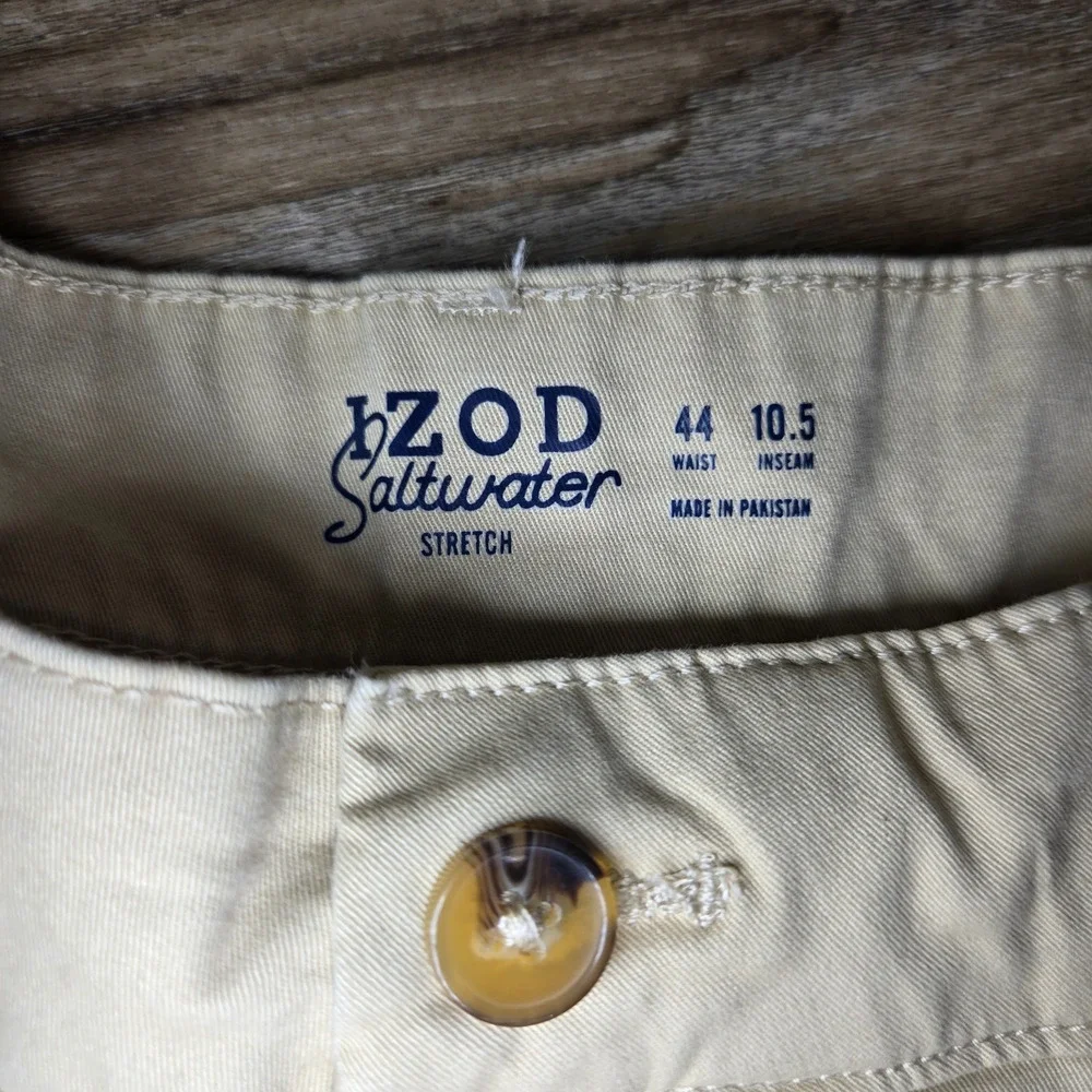 IZOD Saltwater Dockside Shorts Mens 44 Beige Stretch Chino Big Tall Casual